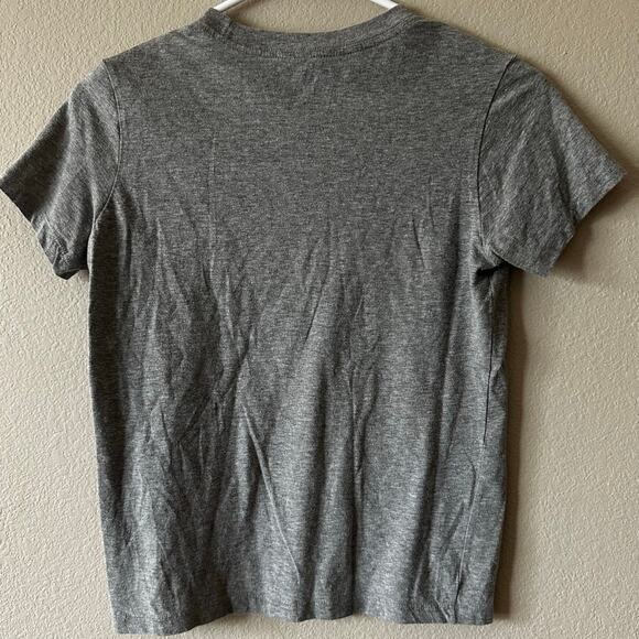 NWOT Girls Gray Nike Logo T Shirt SZ L - Picture 2 of 3